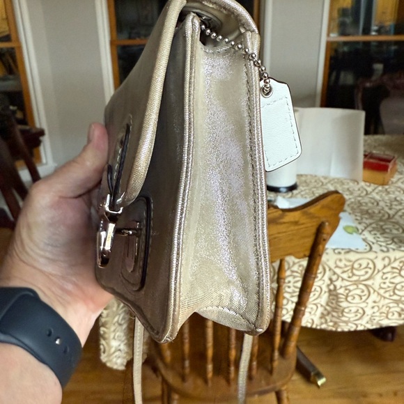 β¨ Coach Metallic Crossbody Mini Bag β Glam On the Go! ππ« - Picture 4 of 5